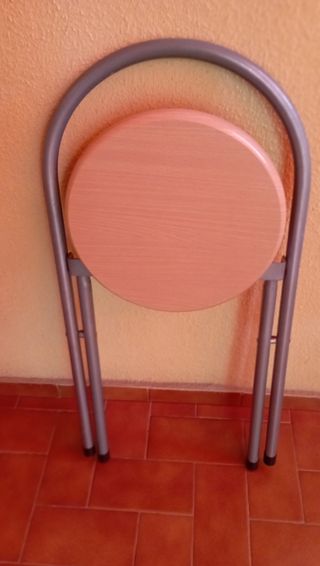 SILLA PLEGABLE ASIENTO MADERA Y PATAS METAL 