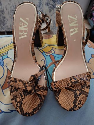 Zapatos Zara - Marrón