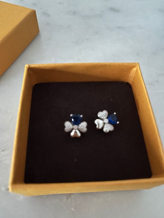 Orecchini AMEN quadrifoglio blu