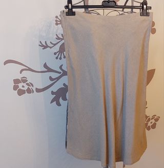 CONJUNTO FALDA + CAMISETA VERO MODA 