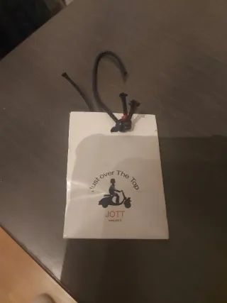 JOTT Plumifero mujer