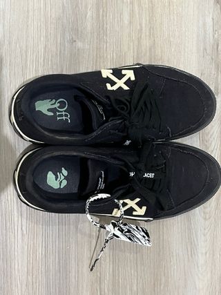 Zapatillas Off-White Vulcanizadas Negras