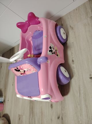 Coche Minnie Mouse