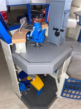 Comisaría Playmobil