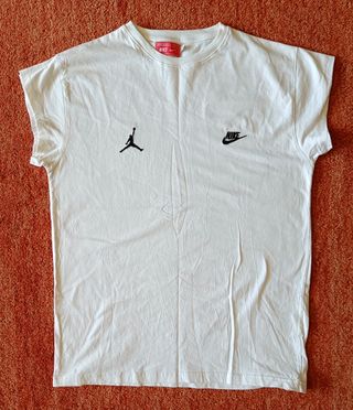 Camiseta Nike Air Jordan blanca