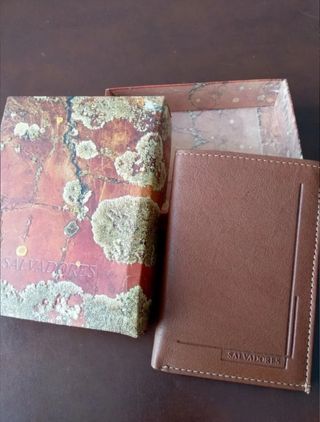 Billetera hombre piel marrón