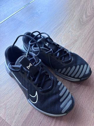 Zapatillas Nike metcon 9 talla 39 - Negras