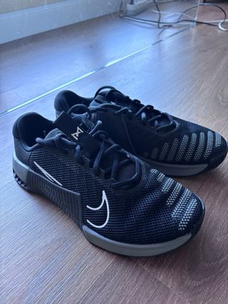 Zapatillas Nike metcon 9 talla 39 - Negras