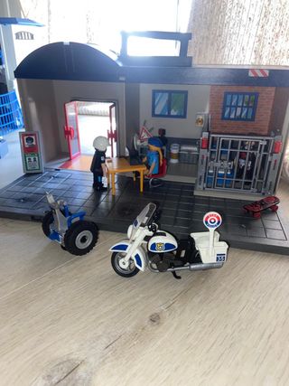 Comisaría Playmobil con Helipuerto