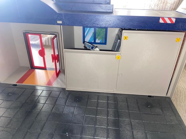 Comisaría Playmobil con Helipuerto