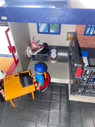 Comisaría Playmobil con Helipuerto