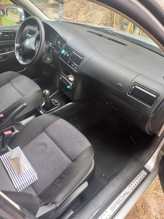 Volkswagen Golf 2002