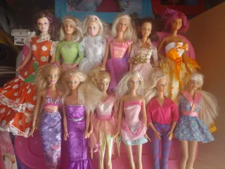 10 Muñecas Barbie Vintage