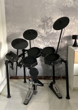 Batería electrónica Alesis Nitro Mesh