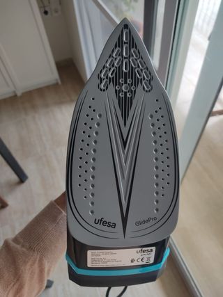 Plancha Ufesa PV2600