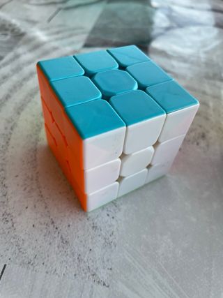 Cubos Rubik: 7 cubos - ¡3€/unidad!