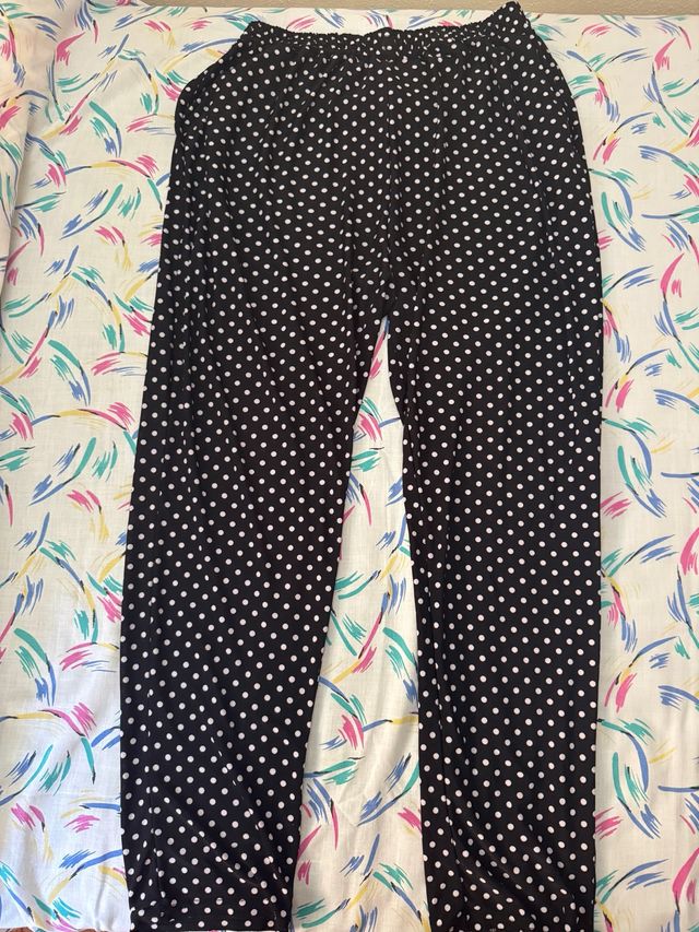 PANTALÓN LUNARES