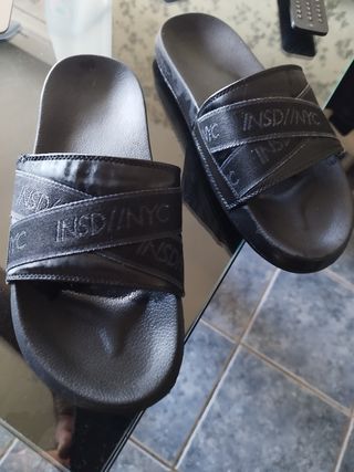 Chanclas Iside negras