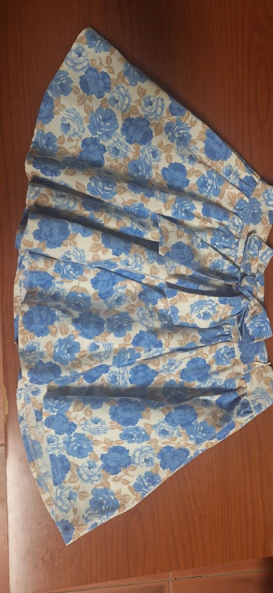 Conjunto Falda y camiseta niña  Laormiga T12