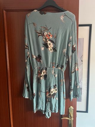 Mono corto azul estampado flores