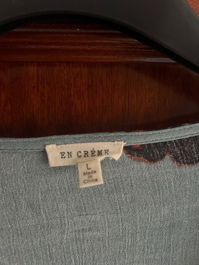 Mono corto azul estampado flores