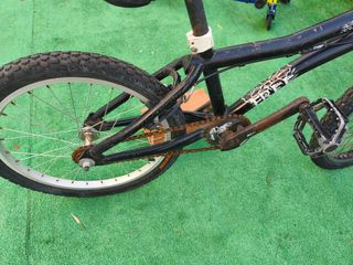 Bicicleta BMX Monty ver sin compromiso.