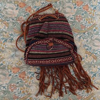 Mochila mini, flecos marrón