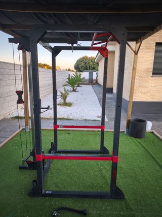 Rack Corength 900 + Regalo Banco de pesas y agarre