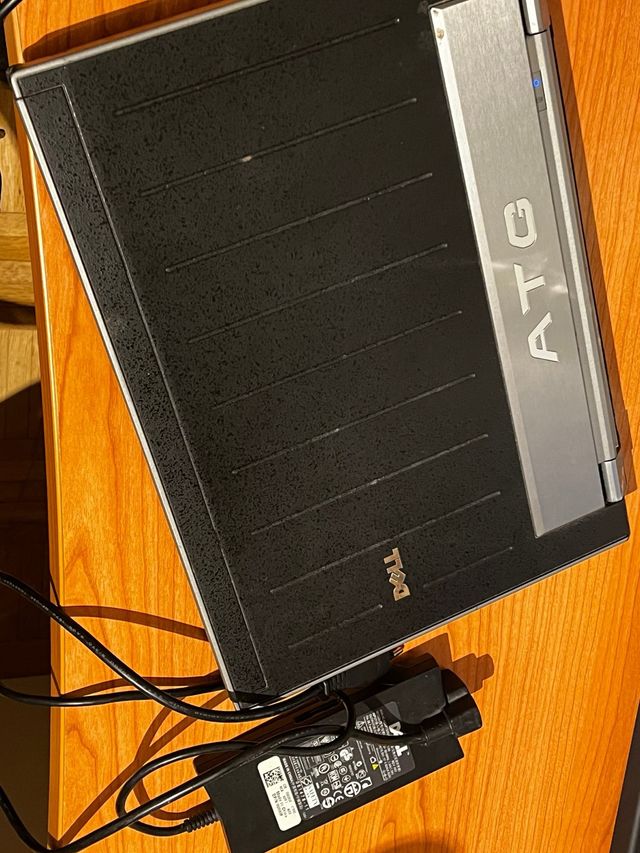 Dell Latitude E6400 ATG - PC portatile