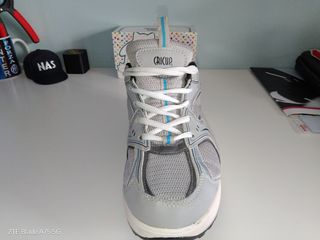 Scarpe CRICUR Grigio-Bianche