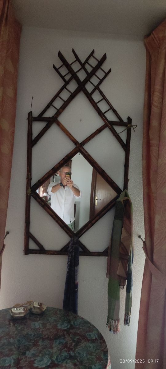 Espejo bambú vintage