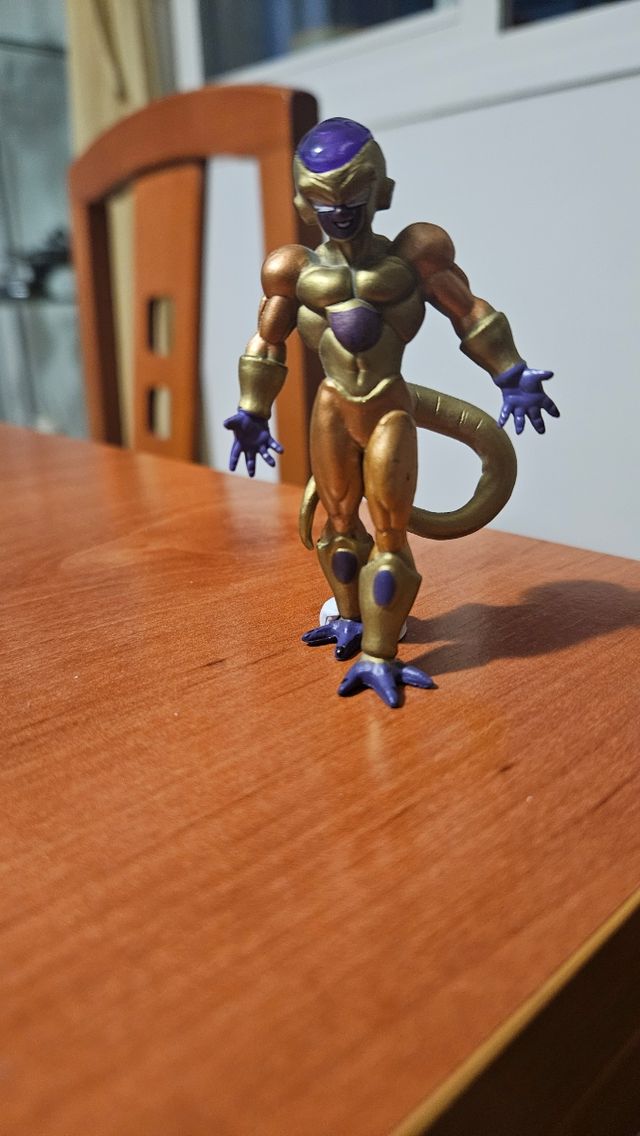 8 Figuras del mitico villano Freezer d dragon ball