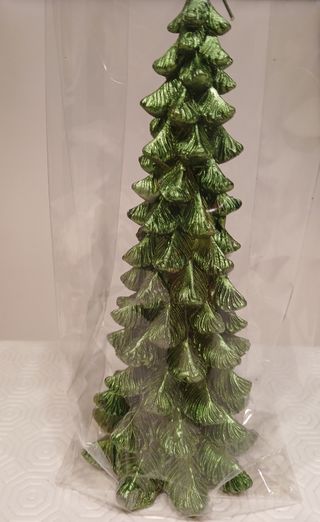 Candela a forma di albero di Natale con soldatino