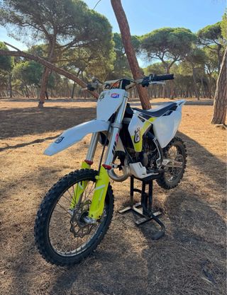 Motocross Husqvarna TC 85