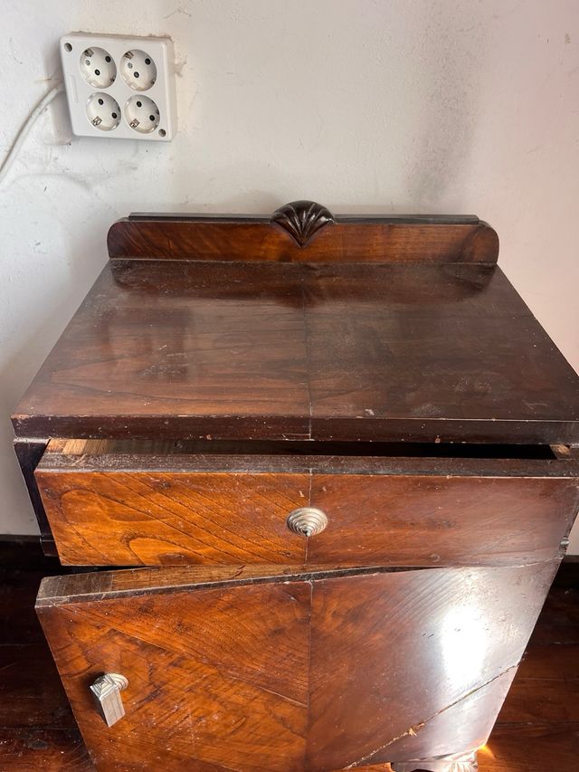 2 Mesillas noche antiguas - Madera de castaño