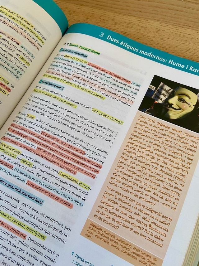 FILOSOFIA 1er Batxillerat. Text - La Galera