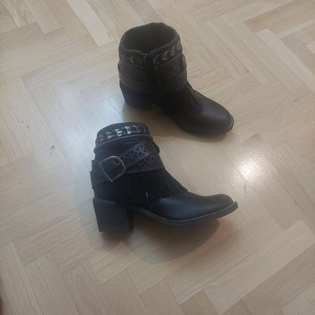 Botines negros piel - NUEVOS sin extrenar