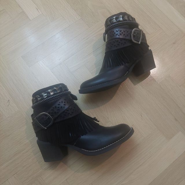 Botines negros piel - NUEVOS sin extrenar