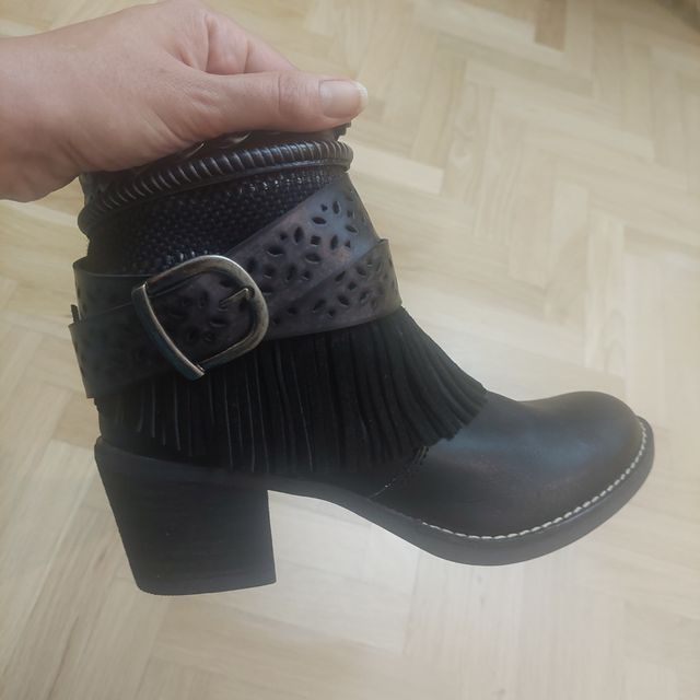 Botines negros piel - NUEVOS sin extrenar