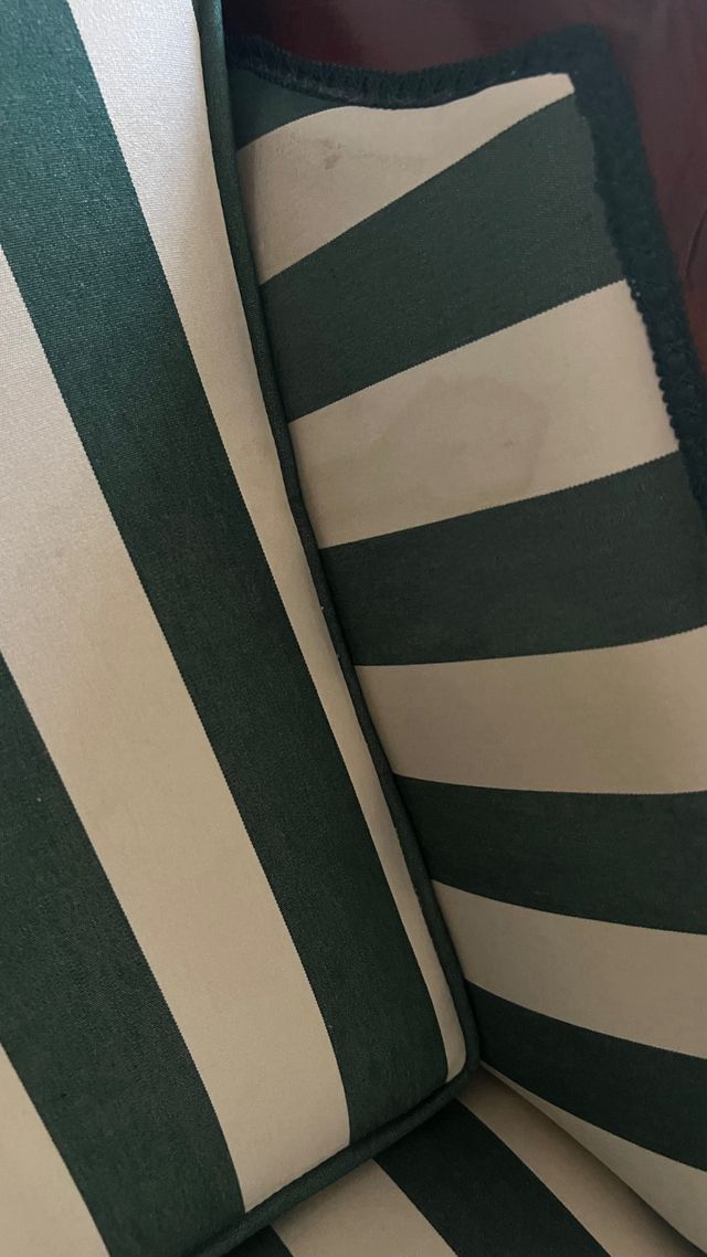 2 Butacas Luis XVI rayas verde-blanco