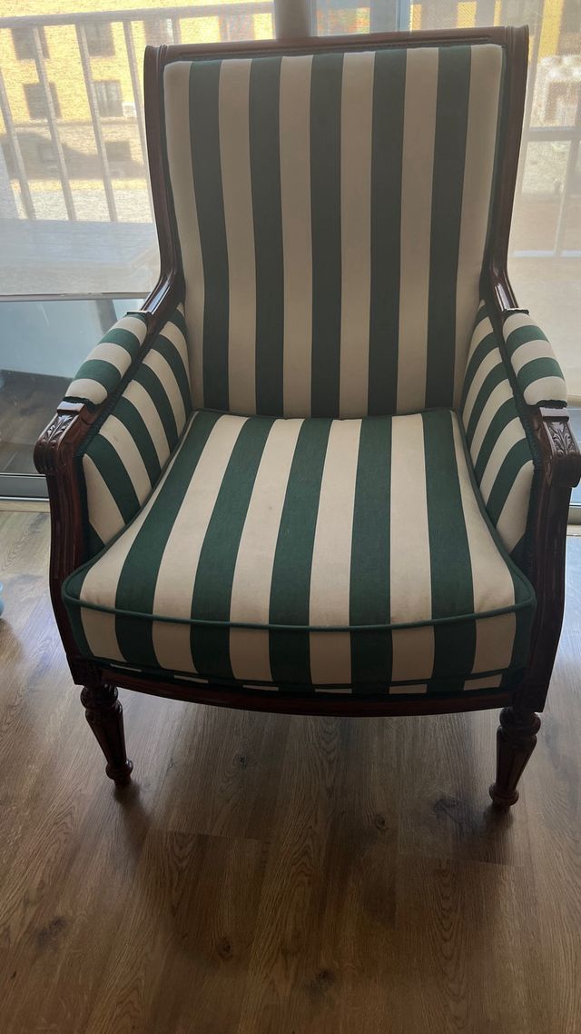 2 Butacas Luis XVI rayas verde-blanco
