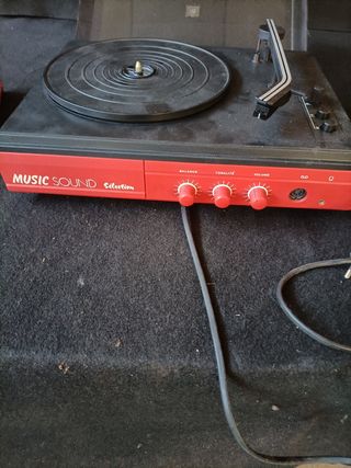 Tocadiscos Portátil a pilas francés años 80