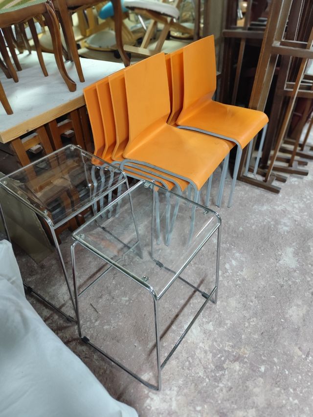 Sillas Metal y Plástico