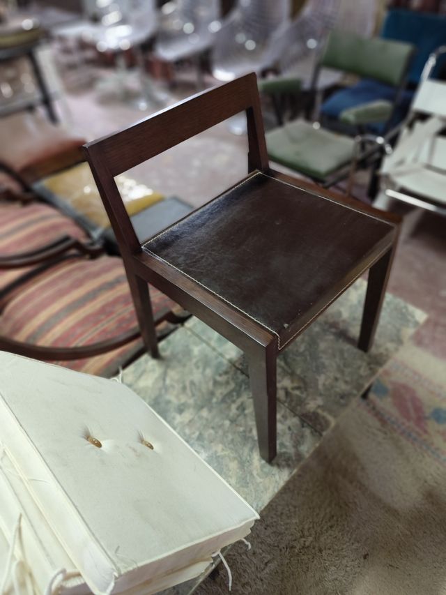 Sillas Metal y Plástico