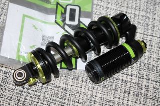 DVO JADE Coil 185x55 mm Muelle 550lbs Trunnion