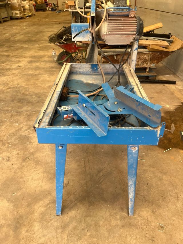 Mesa corte agua ALBA