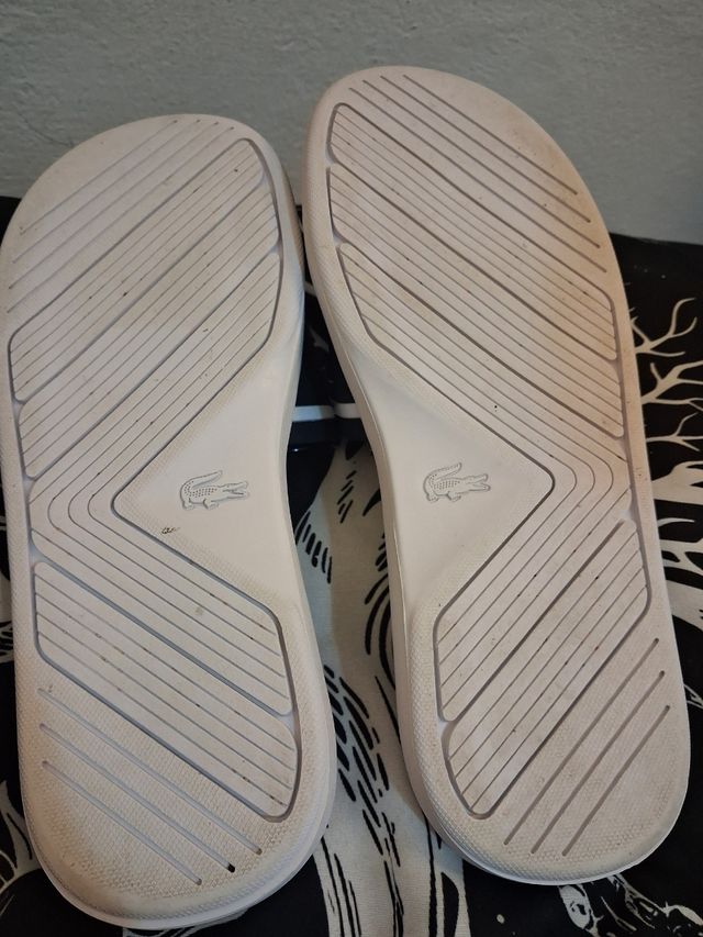 Chanclas Lacoste azules, talla 39