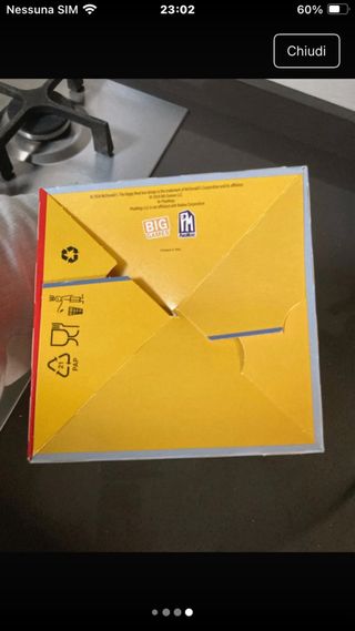 Scatola Happy Meal Pet Simulator Mc Donalds 2024