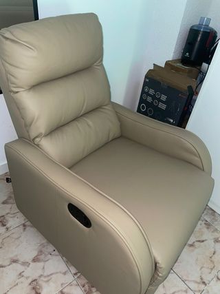 Sofá pedicura reclinable + banquillo