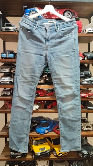 Pantalones Levis Mujer
